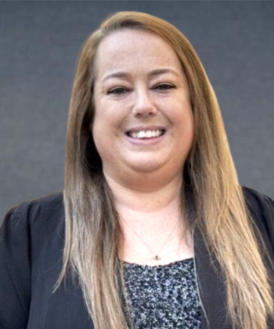 Suzanne  Davies